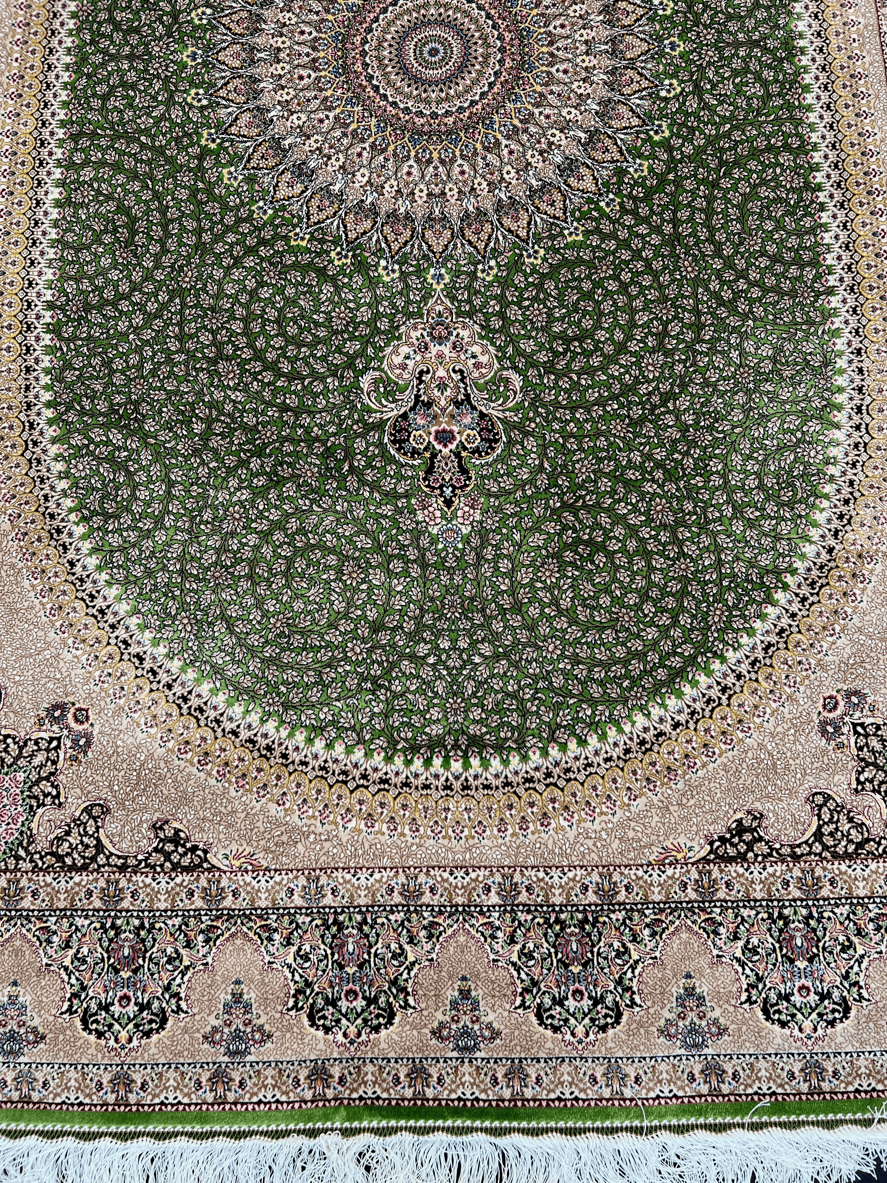 Oval Centre Piece Bamboo Silk Rug